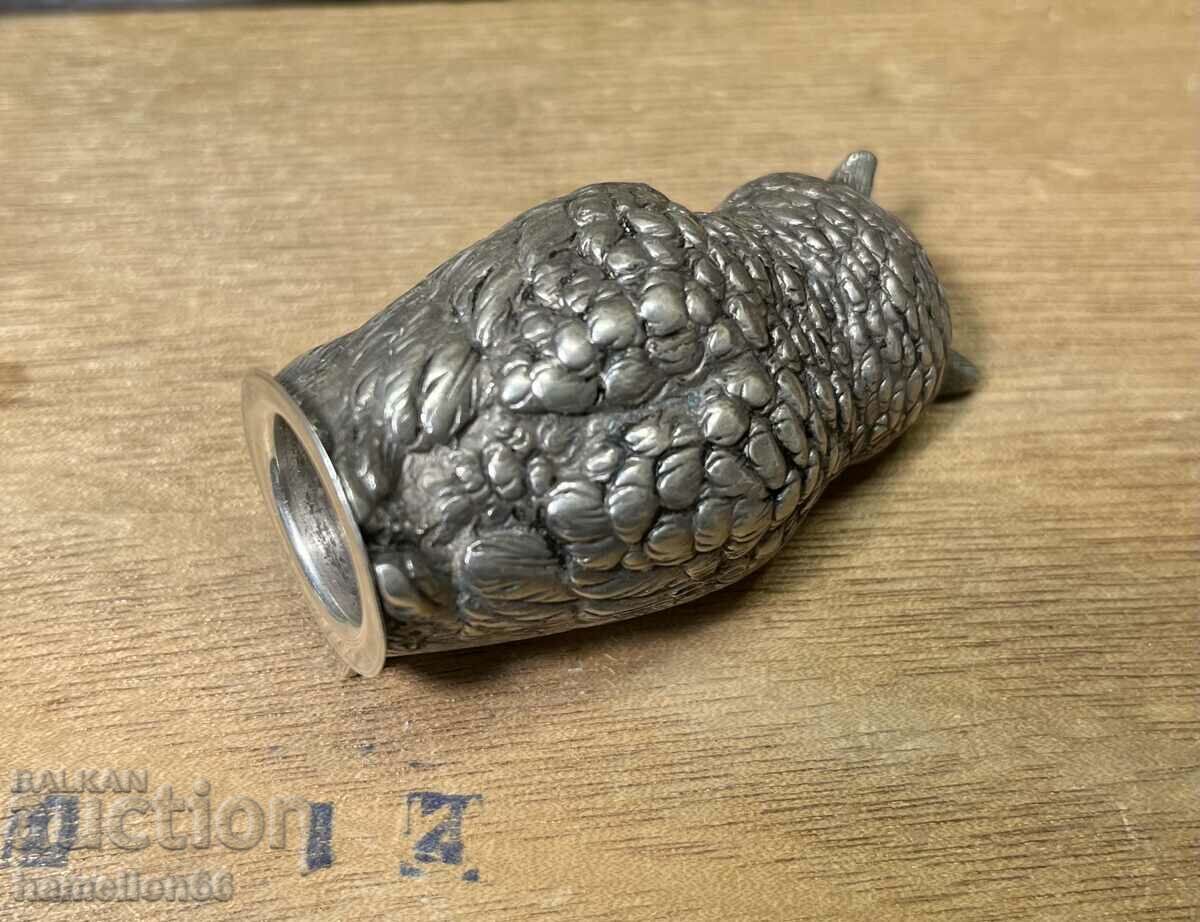 Παράδοση Παλιά ασημένια αλατιέρα, κουκουβάγια Παράδοση Παλιά ασημένια αλατιέρα, κουκουβάγια