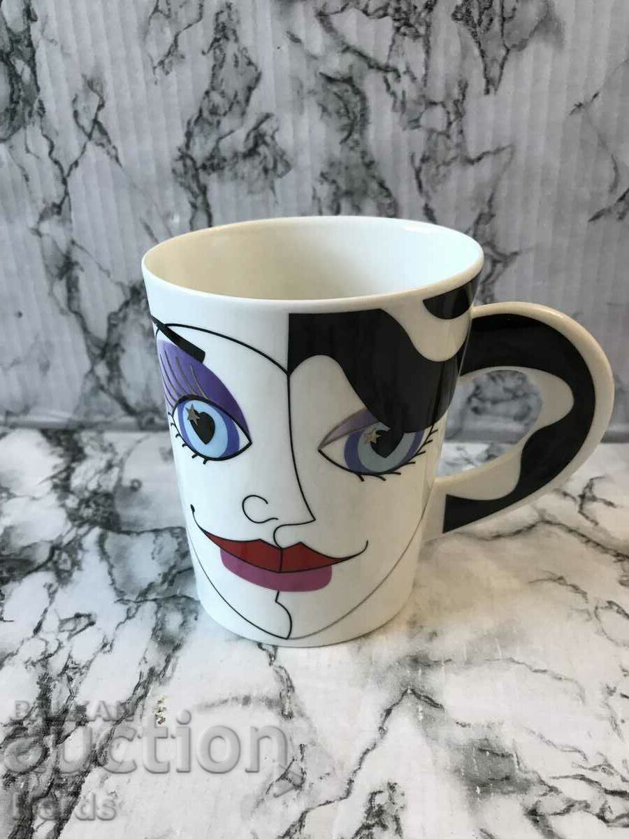 Porcelain cup Mug