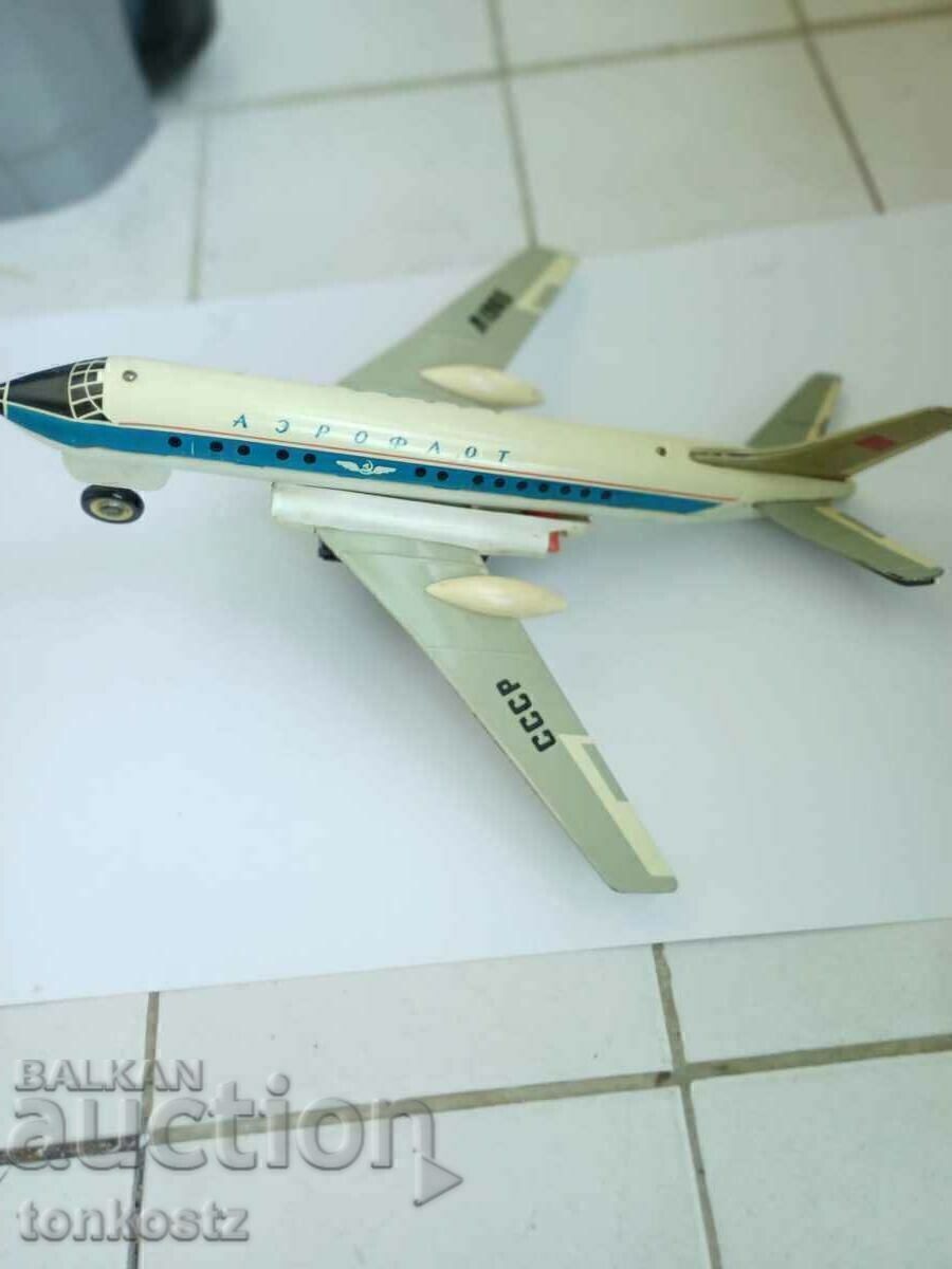 Aeroflot metal plane