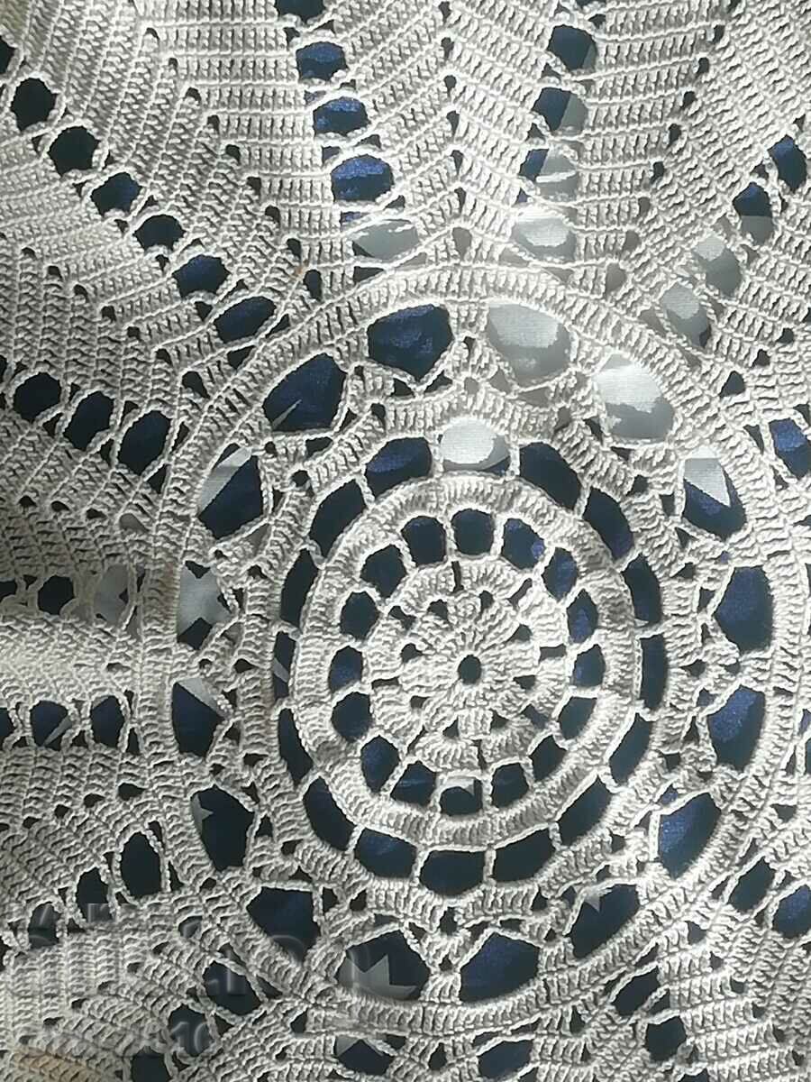 Table frame - furniture. Hand Crocheted - 5 Table frame - furniture. Hand Crocheted - 5