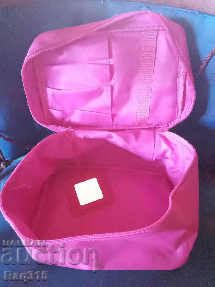 MAKEUP BAG WITH MIRROR