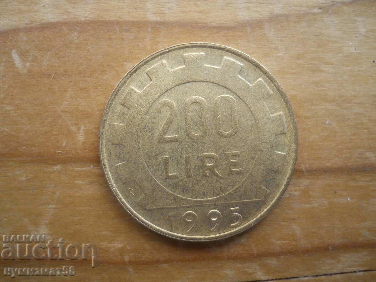 200 lire 1995 - Italy