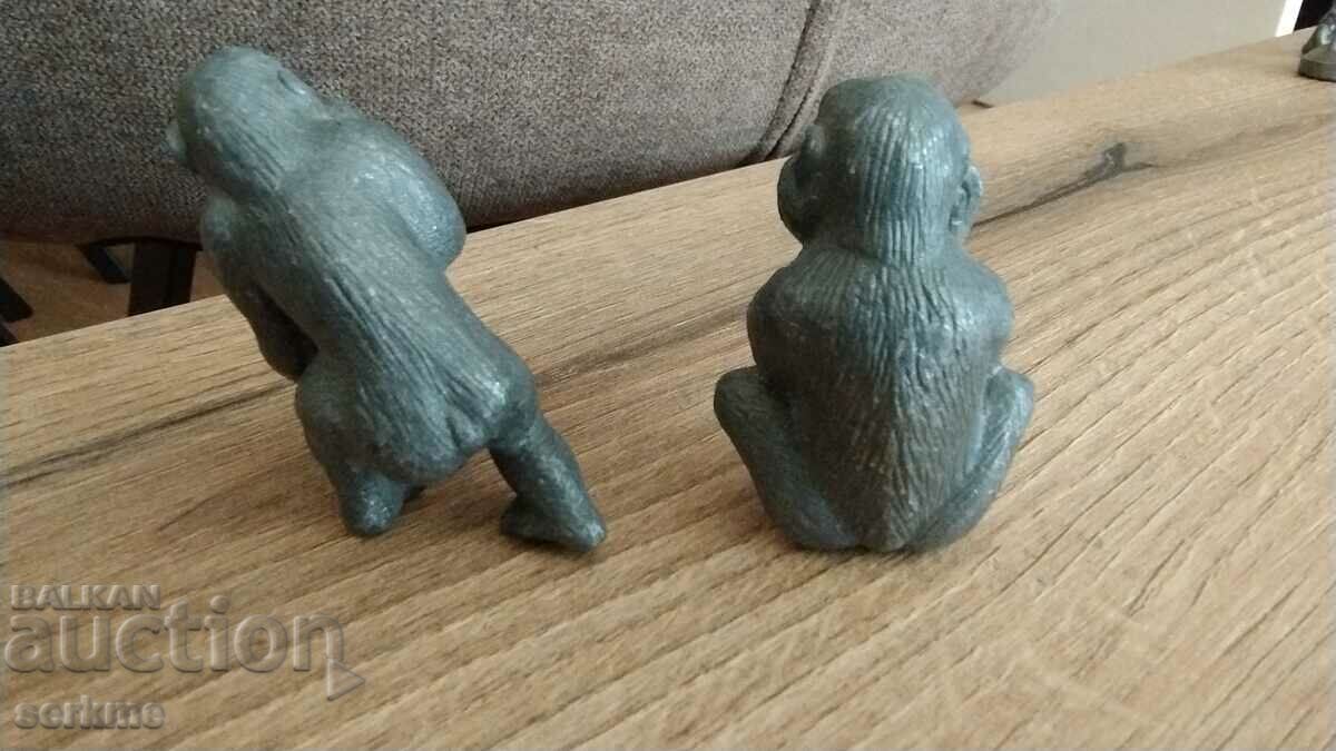 Auction Metal figure Auction Metal figure