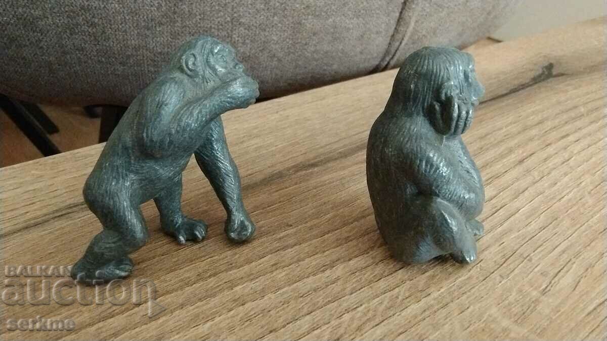 Delivery of Metal figure Delivery of Metal figure