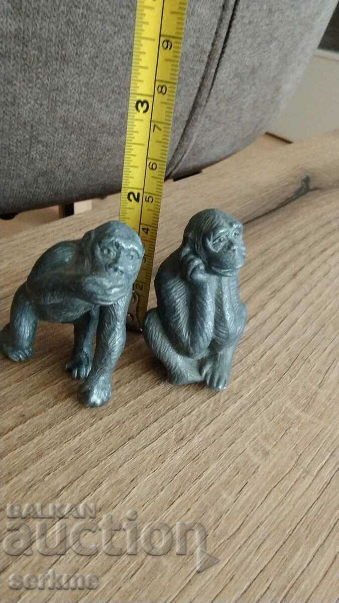 Metal figure - 5 Metal figure - 5