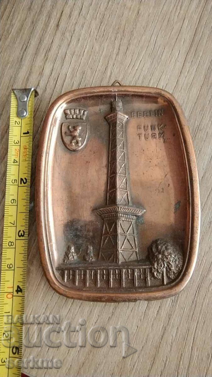 Metal figure - 6 Metal figure - 6