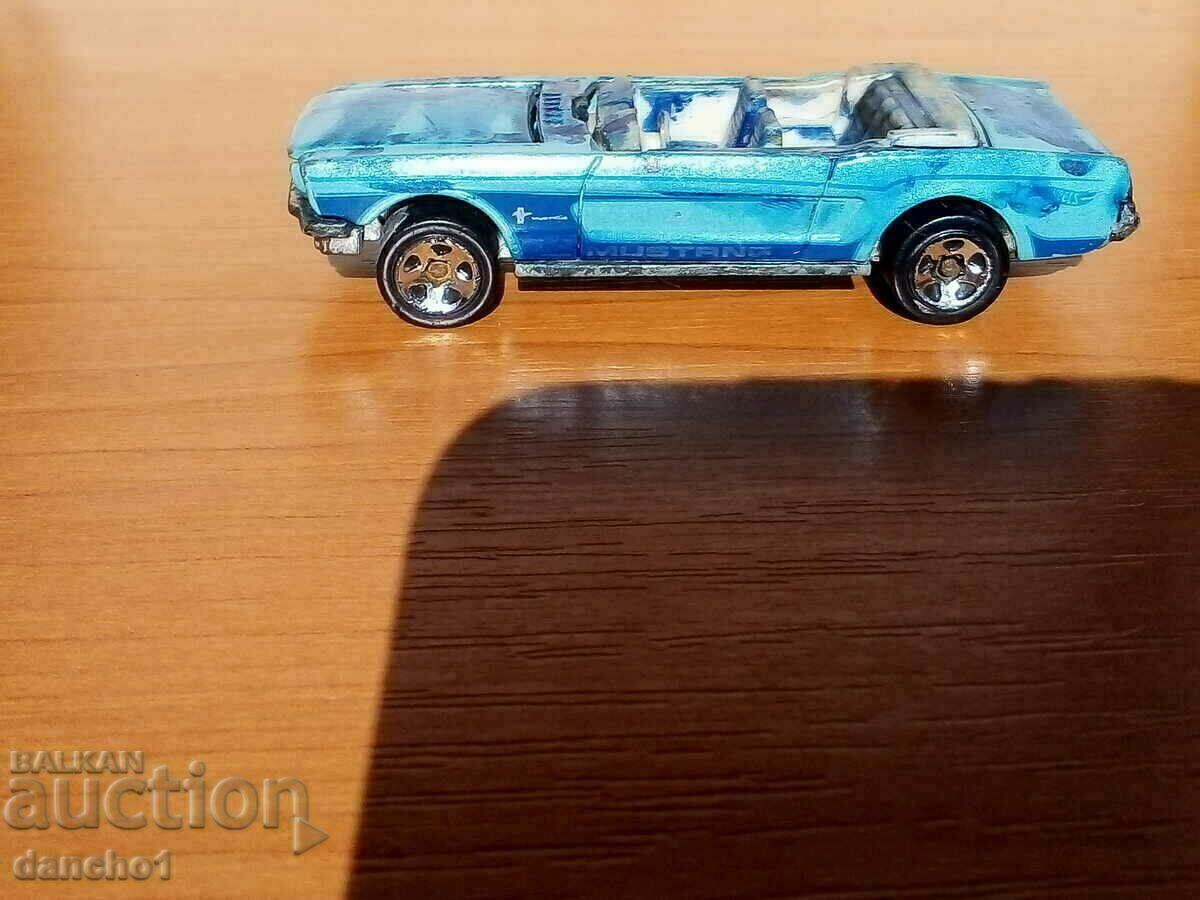 Delivery of A metal cart Delivery of A metal cart