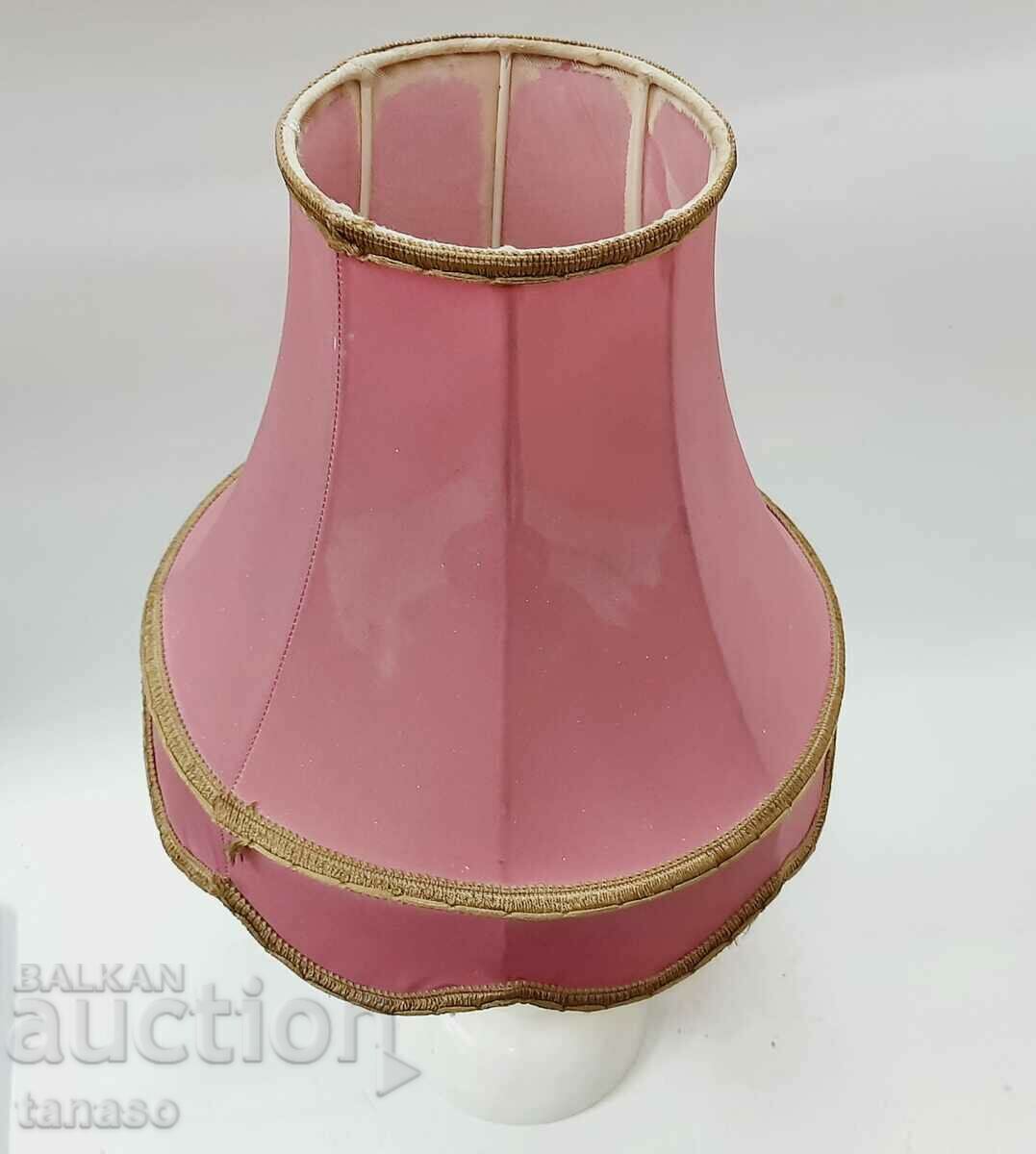 Παράδοση Όμορφο βαρύ παλιό επιτραπέζιο φωτιστικό κομοδίνου (16.1) Παράδοση Όμορφο βαρύ παλιό επιτραπέζιο φωτιστικό κομοδίνου (16.1)