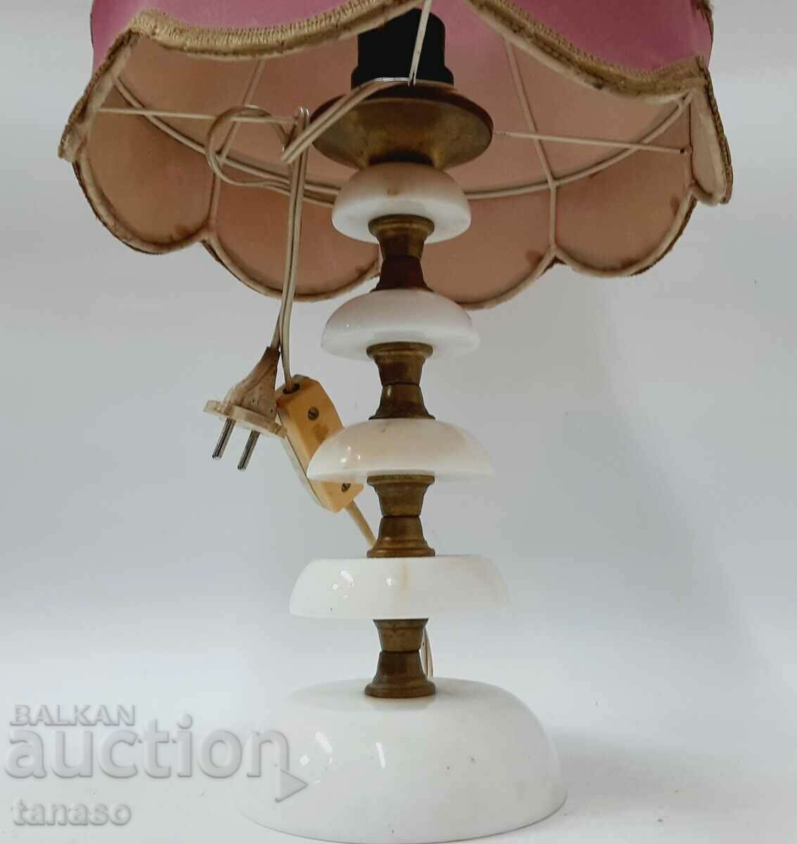 Όμορφο βαρύ παλιό επιτραπέζιο φωτιστικό κομοδίνου (16.1) - 6 Όμορφο βαρύ παλιό επιτραπέζιο φωτιστικό κομοδίνου (16.1) - 6