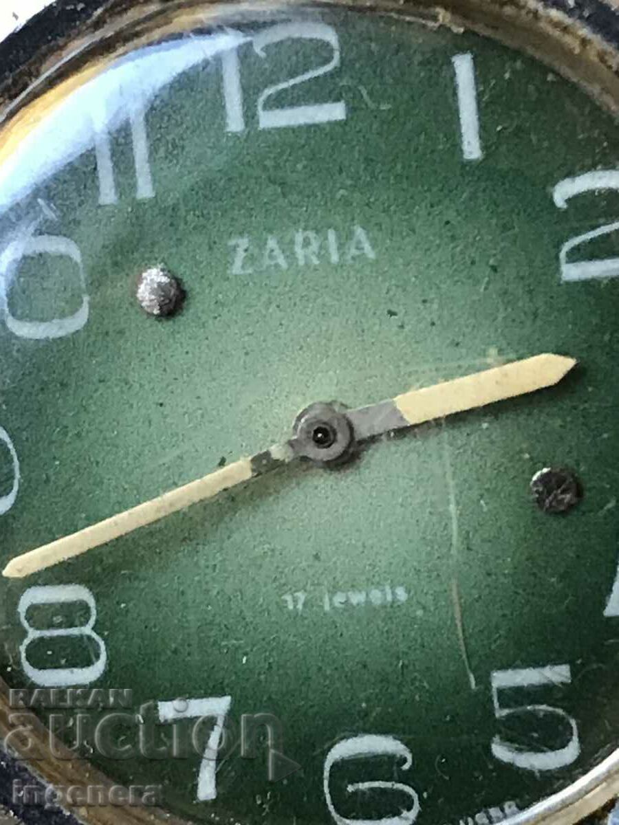 Auction  MECHANICAL CLOCK - NOT WORKING