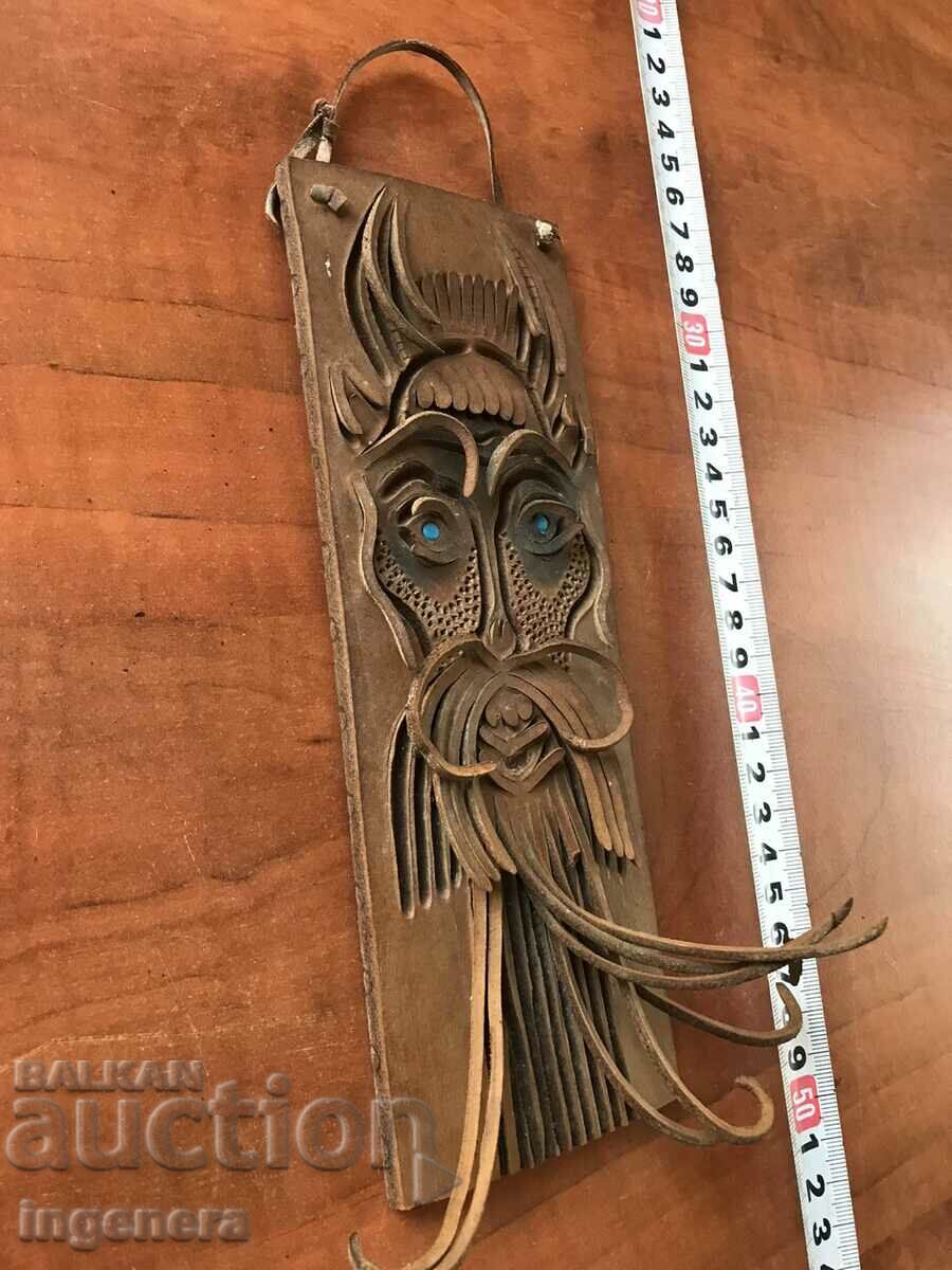 Delivery of LEATHER WALL PANEL - 1979. Delivery of LEATHER WALL PANEL - 1979.