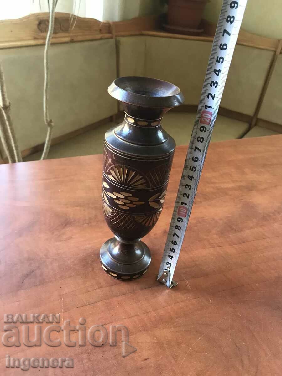 VASE WOOD CARVING ART BEAUTY WOOD CARVING with price 26.00 BGN | € 13.29 VASE WOOD CARVING ART BEAUTY WOOD CARVING with price 26.00 BGN | € 13.29