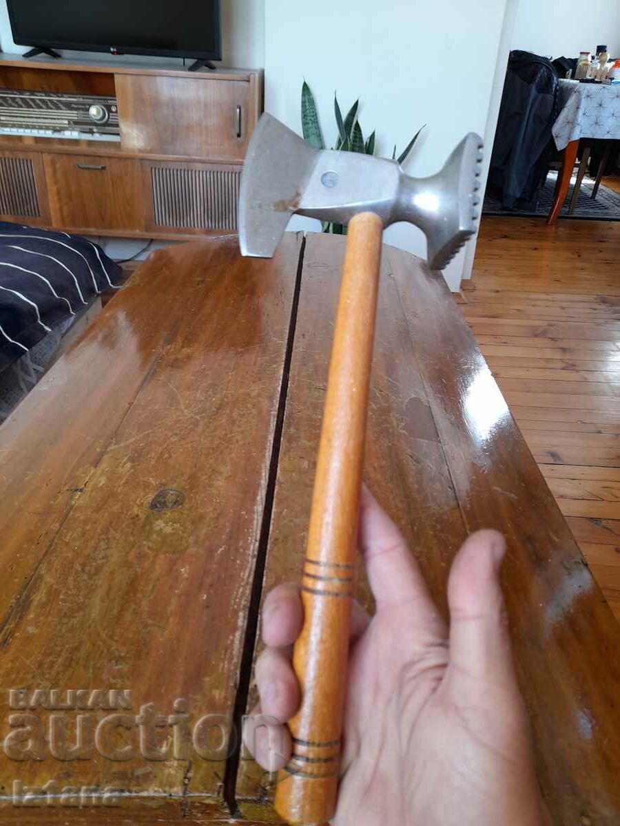 Old meat mallet, hammer, cleaver with price 27.00 BGN | € 13.80 Old meat mallet, hammer, cleaver with price 27.00 BGN | € 13.80