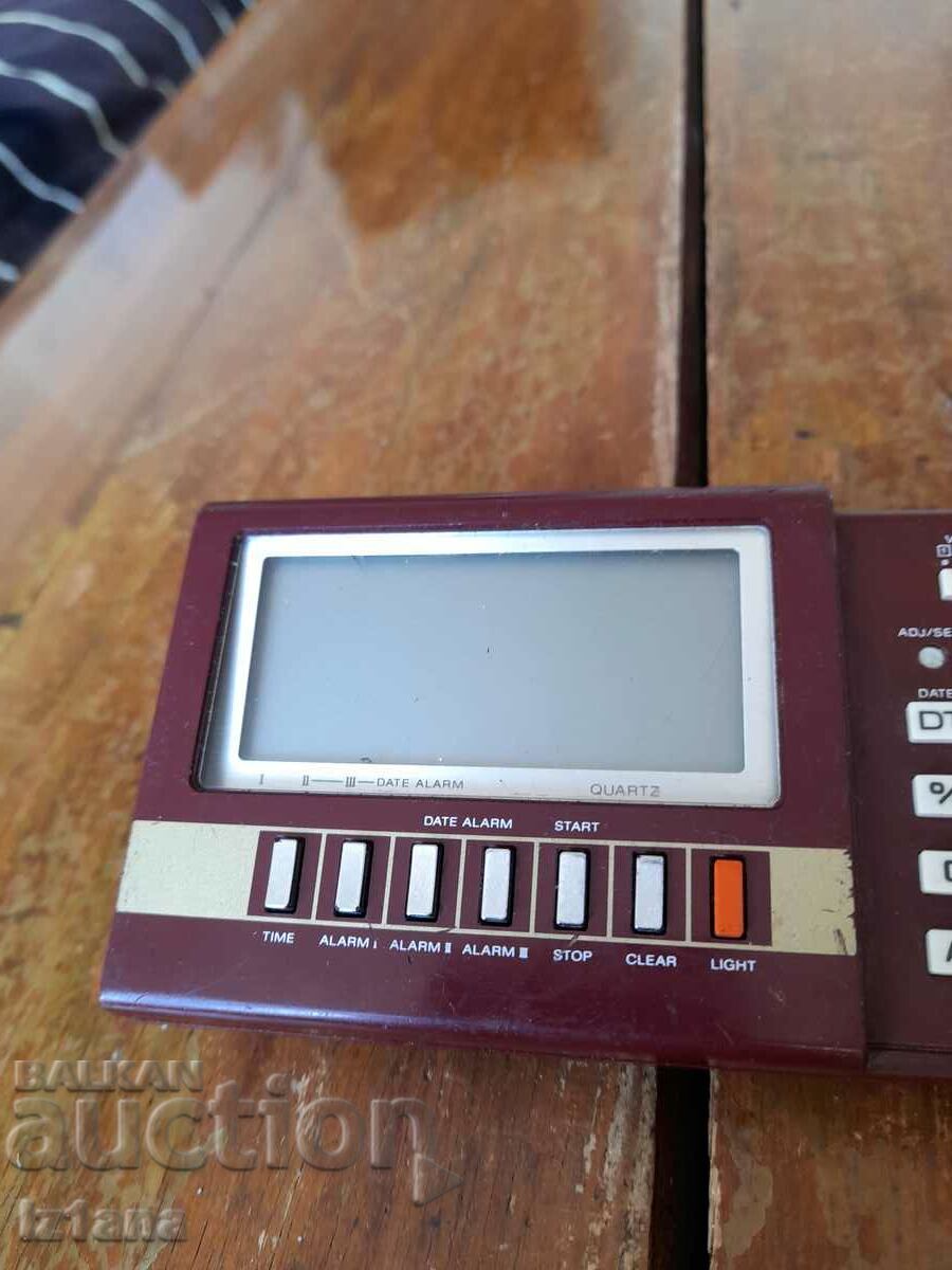 Παλιά αριθμομηχανή, ρολόι Casio MQ 200 με τιμή 150.00 BGN | € 76.69