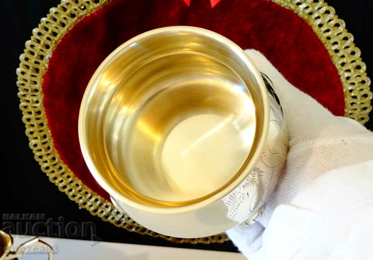 English bronze service 3 pieces. - 7 English bronze service 3 pieces. - 7