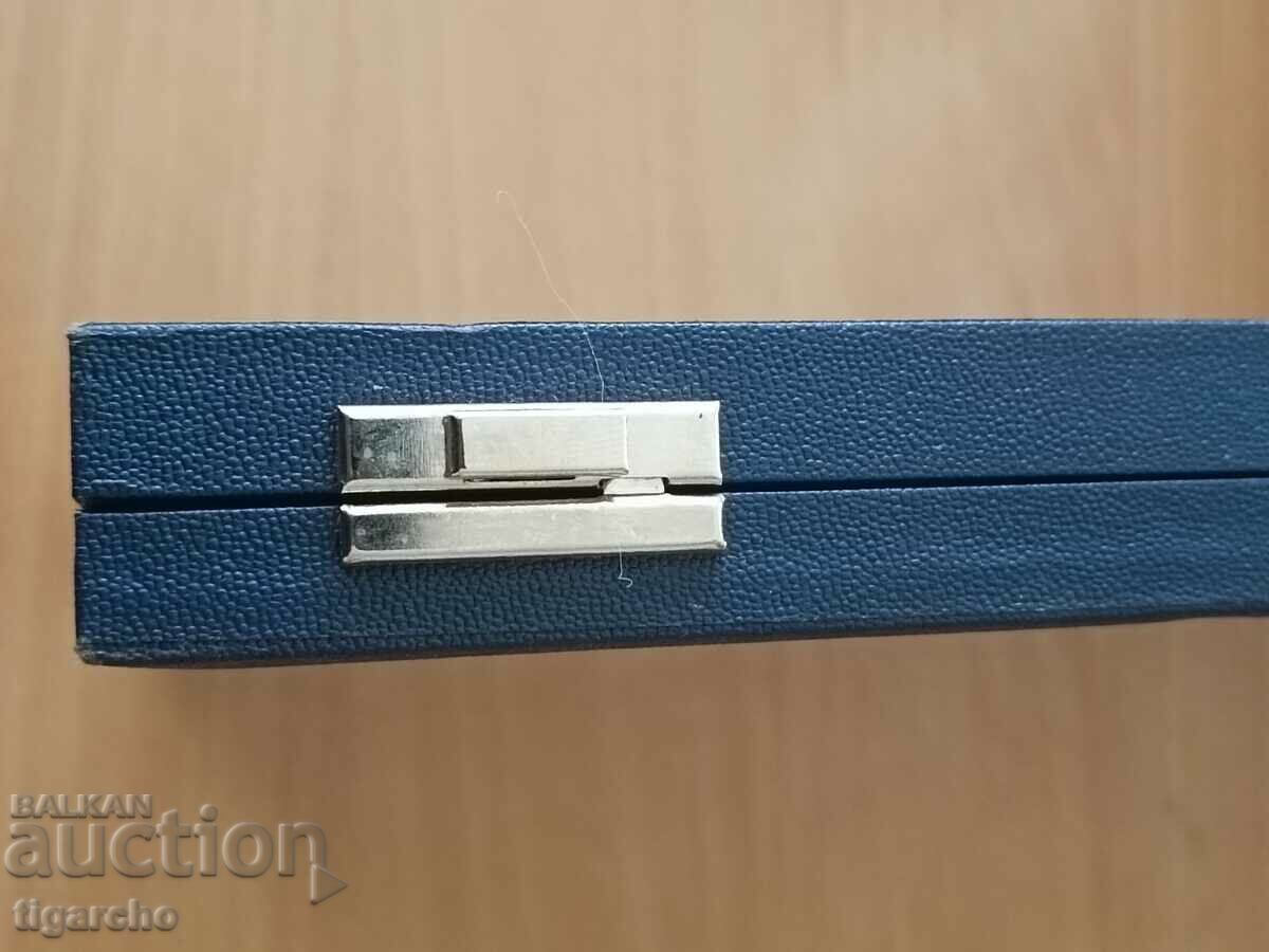 Auction Coin box Auction Coin box