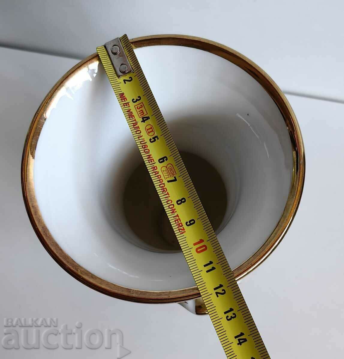 . BAVARIA BEAUTIFUL PORCELAIN MARKED VASE HEALTHY - 5 . BAVARIA BEAUTIFUL PORCELAIN MARKED VASE HEALTHY - 5