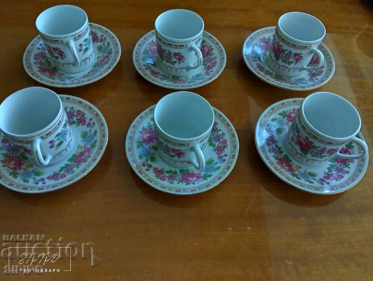 Porcelain coffee service from the 1970s unused