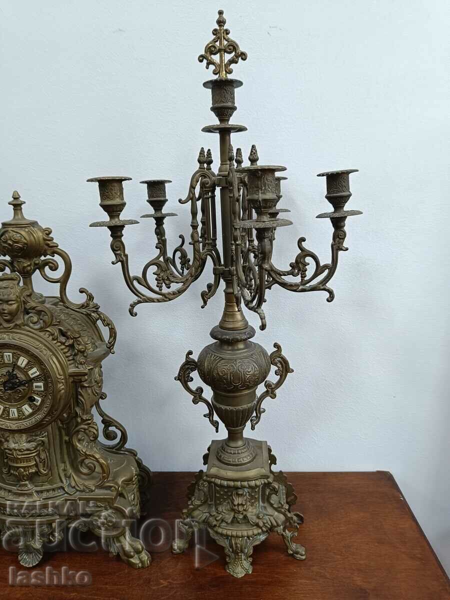 Доставка на Бронзов каминен часовник Доставка на Бронзов каминен часовник