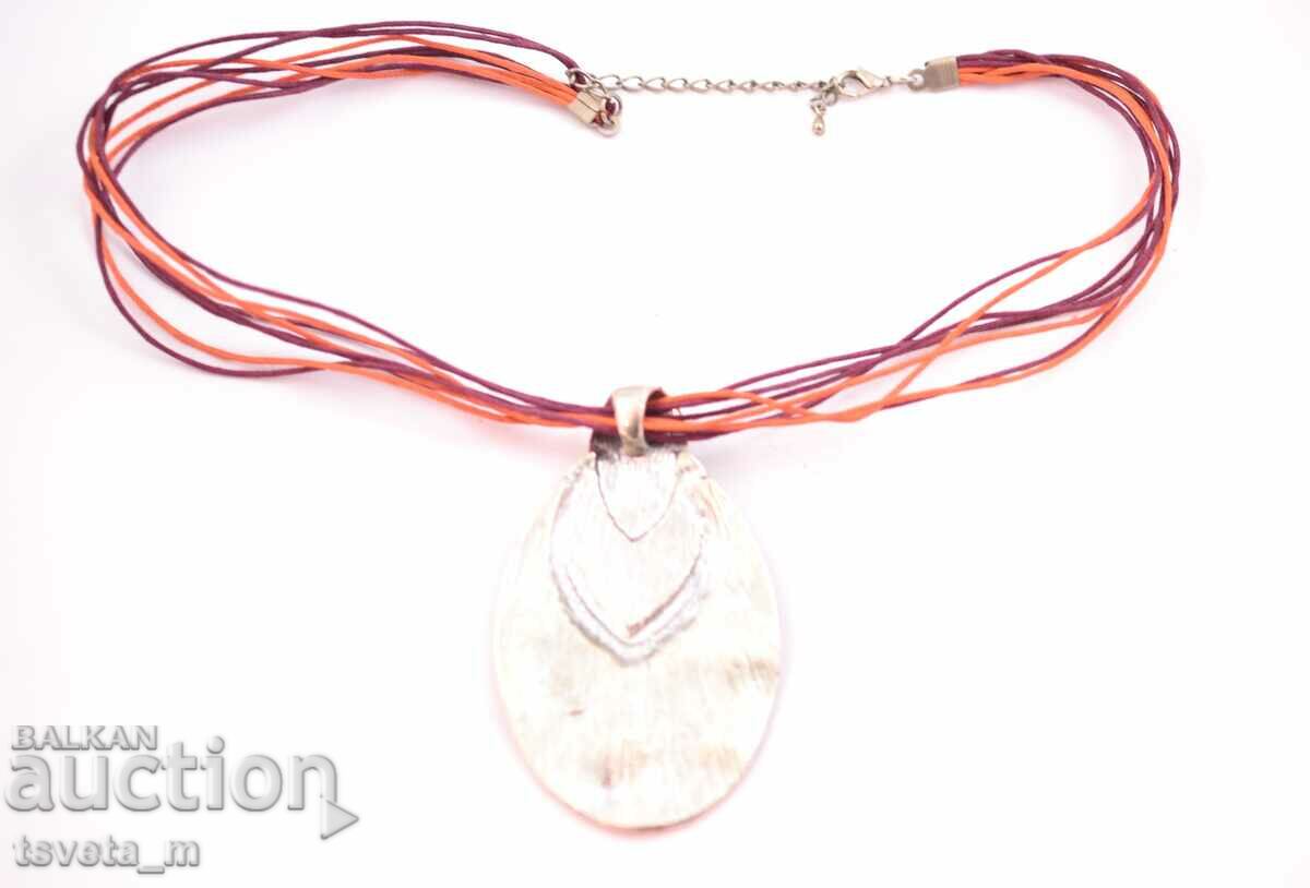 Δημοπρασία Κολιέ Δημοπρασία Κολιέ