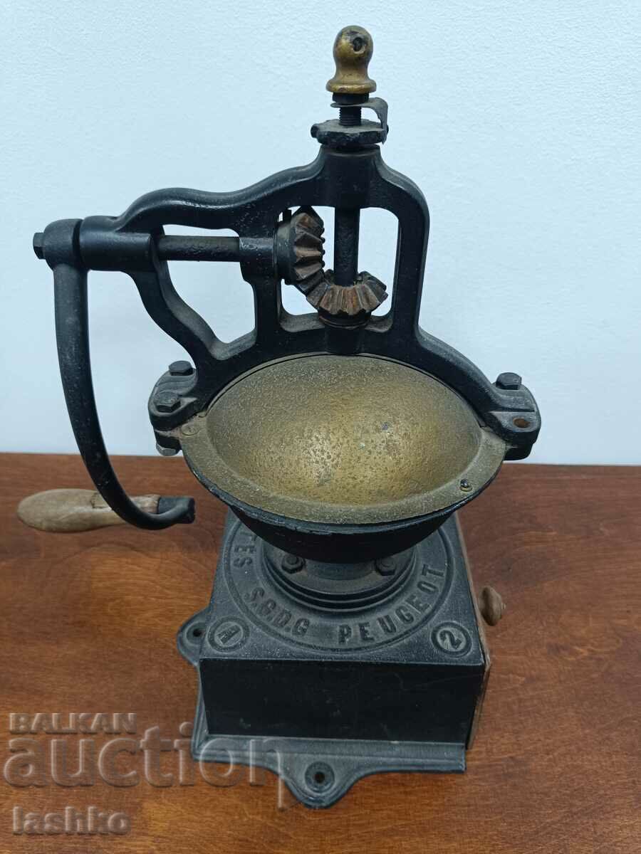 Licitație Rasnita de cafea antica