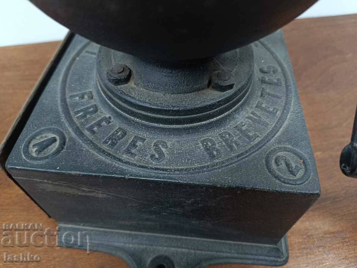 Rasnita de cafea antica - 6