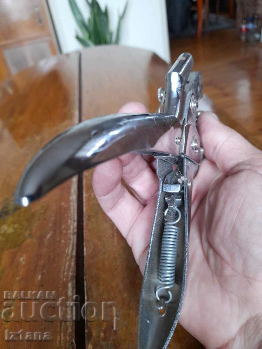 Стари клещи за копчета - 5 Стари клещи за копчета - 5