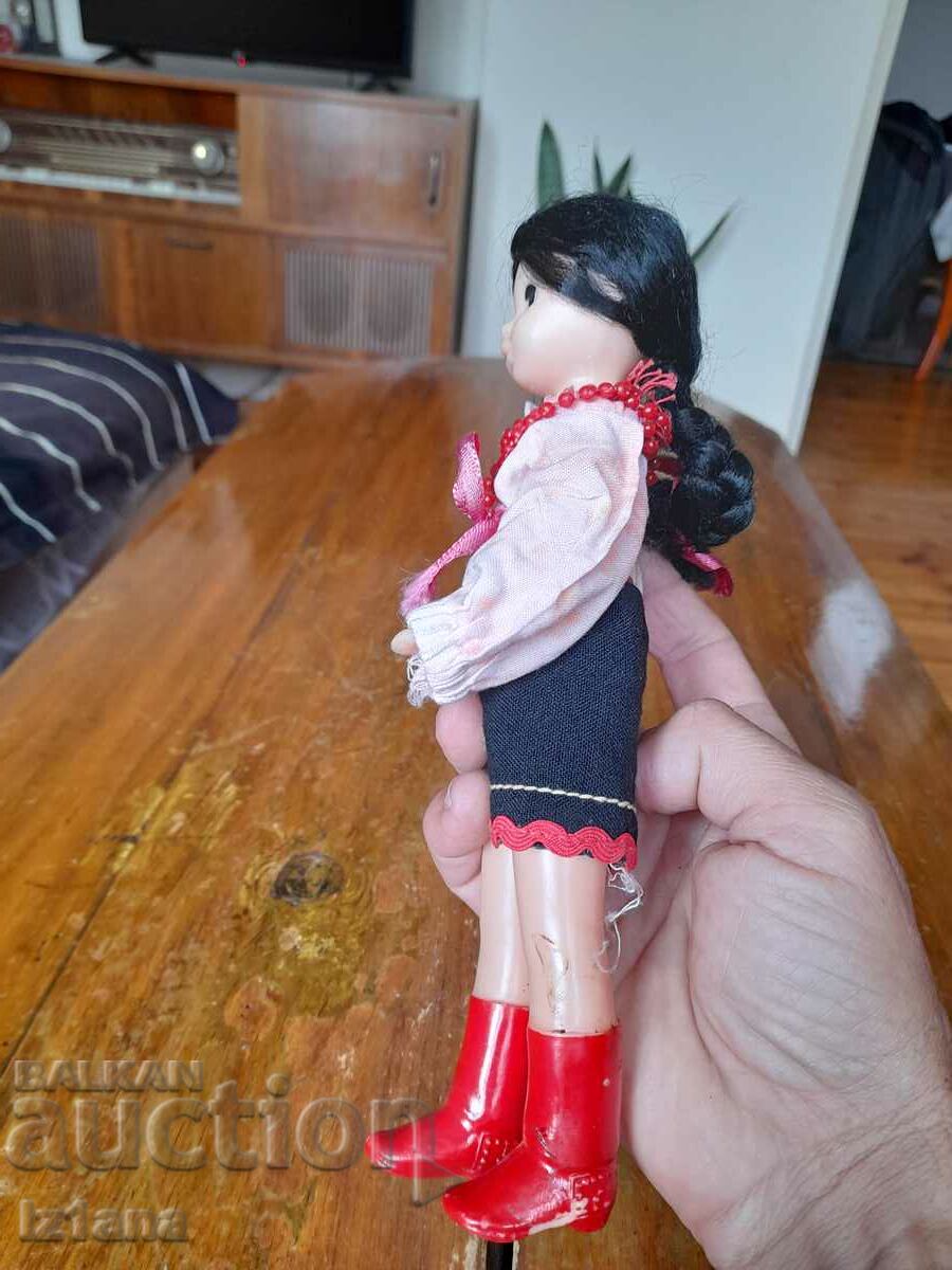 Delivery of Old doll Delivery of Old doll