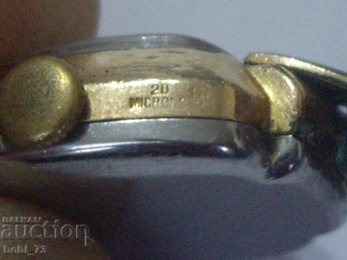 Delivery of Old gold plated ladies watch. Delivery of Old gold plated ladies watch.