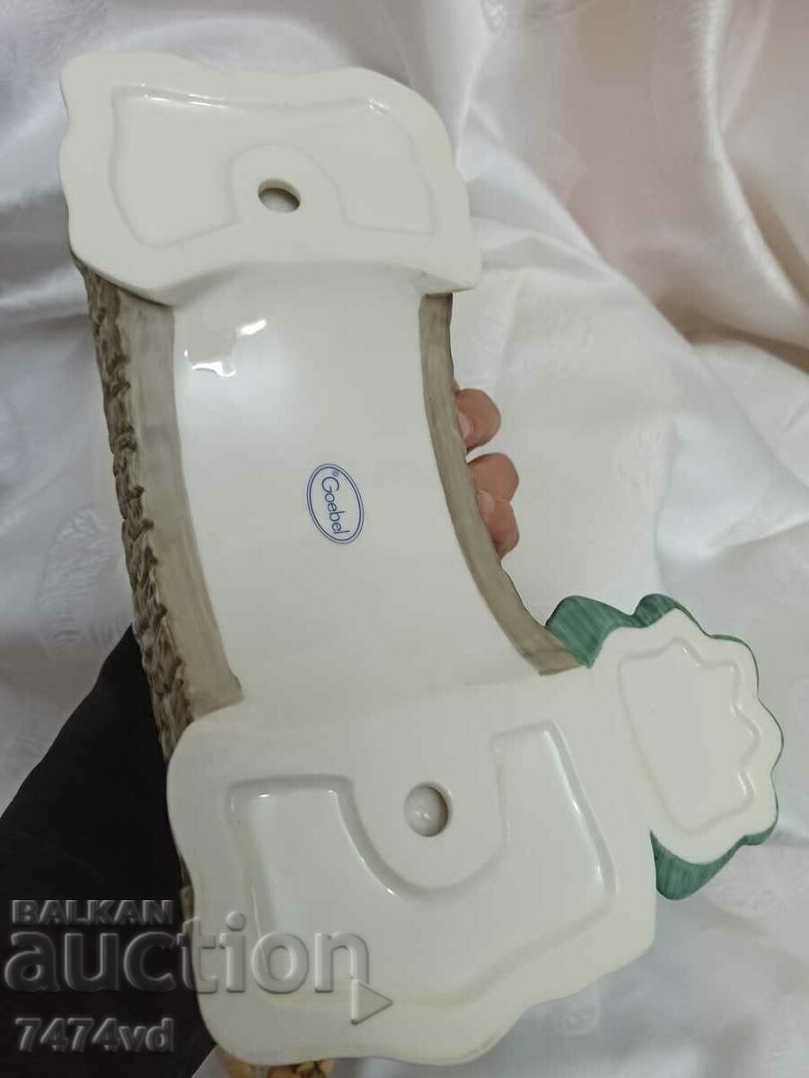 Goebel porcelain collector - Christmas bridge with 3 angels with price 350.00 BGN | € 178.95 Goebel porcelain collector - Christmas bridge with 3 angels with price 350.00 BGN | € 178.95