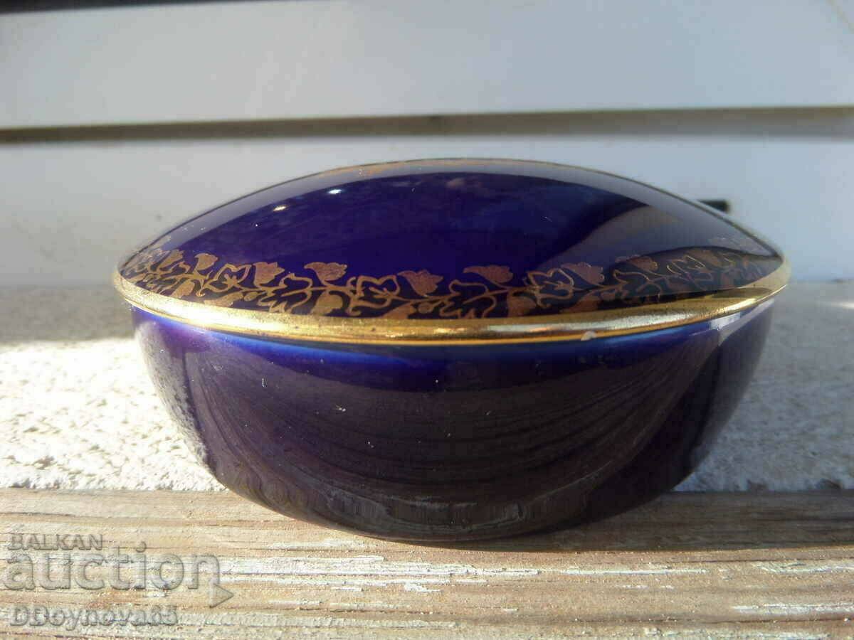 Author porcelain box Limoges France - 5 Author porcelain box Limoges France - 5