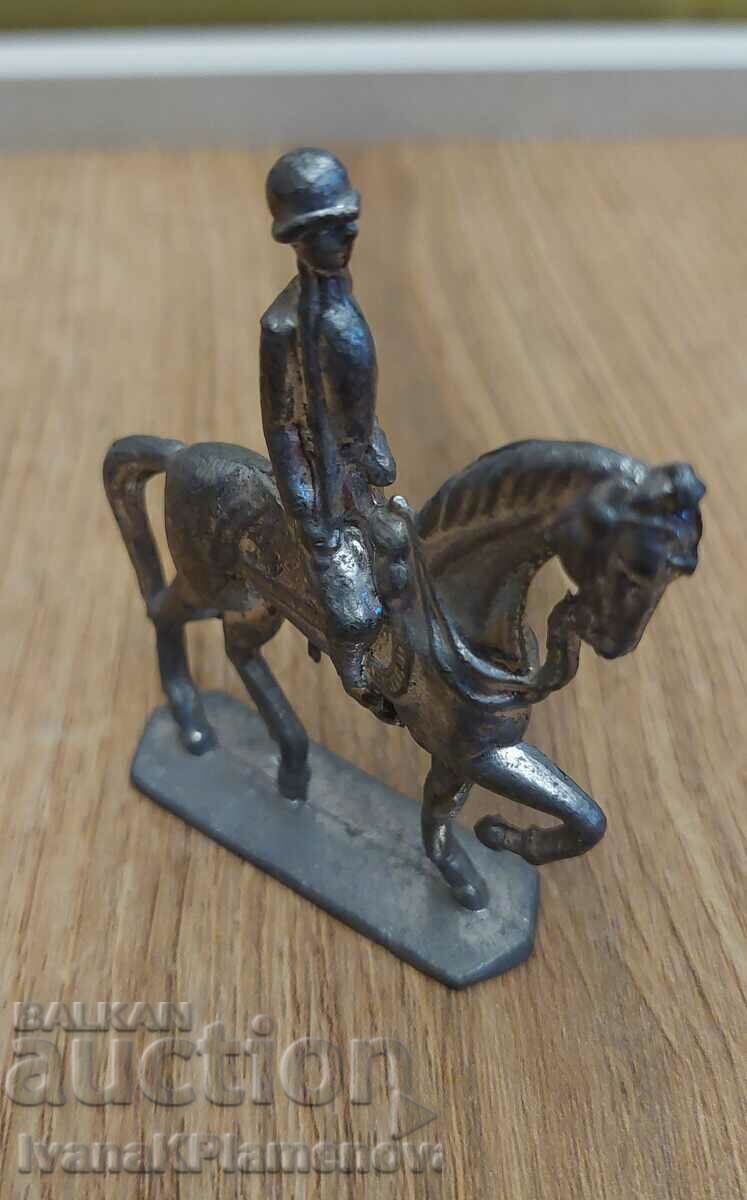 Δημοπρασία Μολύβδινο ειδώλιο για συλλέκτες Δημοπρασία Μολύβδινο ειδώλιο για συλλέκτες