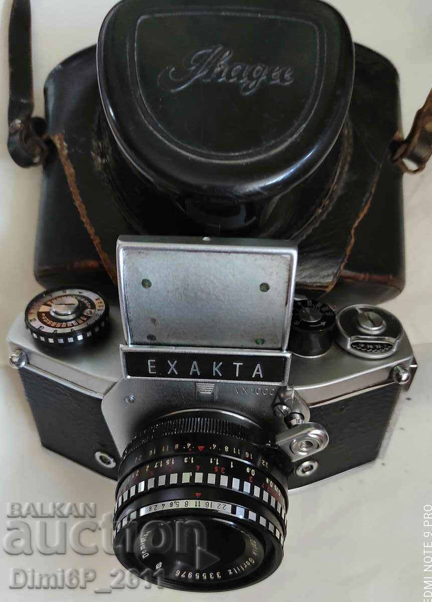 Продавамbфотоапарат Exakta VX 1000 с обектив Domiplant