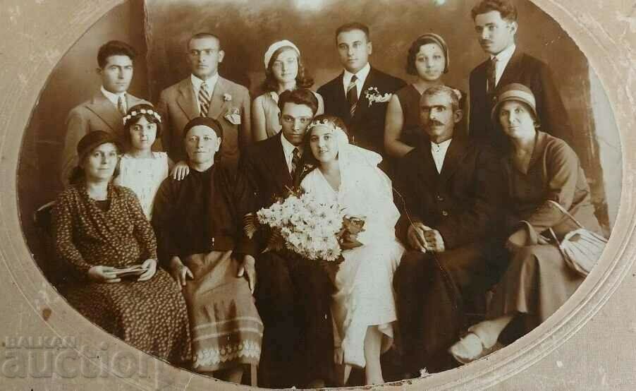 . WEDDING OLD WEDDING PHOTO PHOTO CARDBOARD with price 15.00 BGN | € 7.67 . WEDDING OLD WEDDING PHOTO PHOTO CARDBOARD with price 15.00 BGN | € 7.67