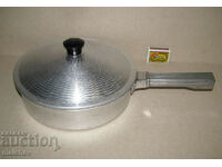 Russian thick aluminum pan 23.5 cm with lid, removable handle