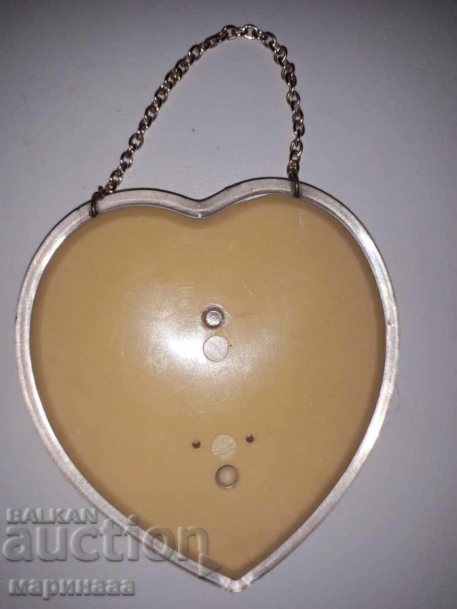 DECORAȚIE VECHE. RELIGIE cu preț € 0.50 | 0.98 BGN