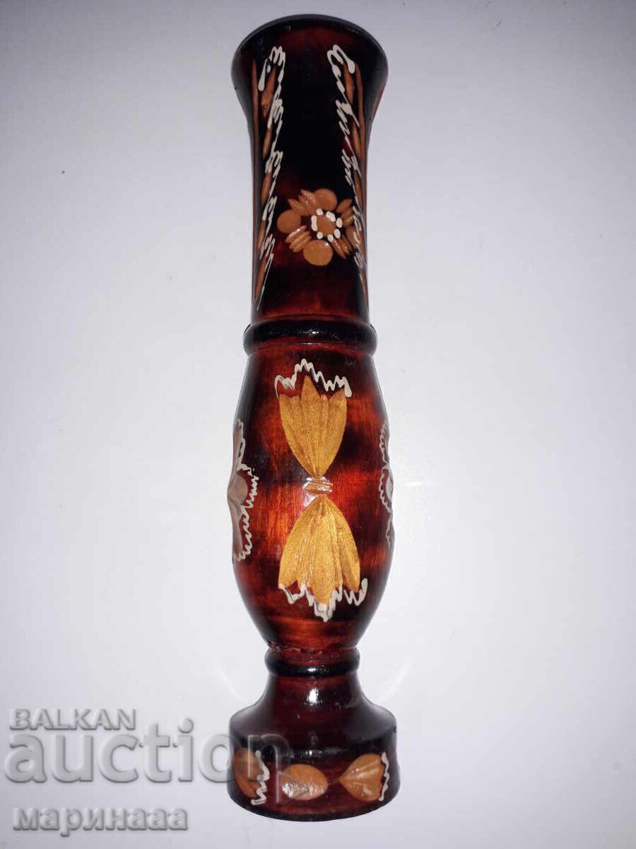 OLD VASE. WOOD CARVING with price € 3.07 | 6.00 BGN OLD VASE. WOOD CARVING with price € 3.07 | 6.00 BGN