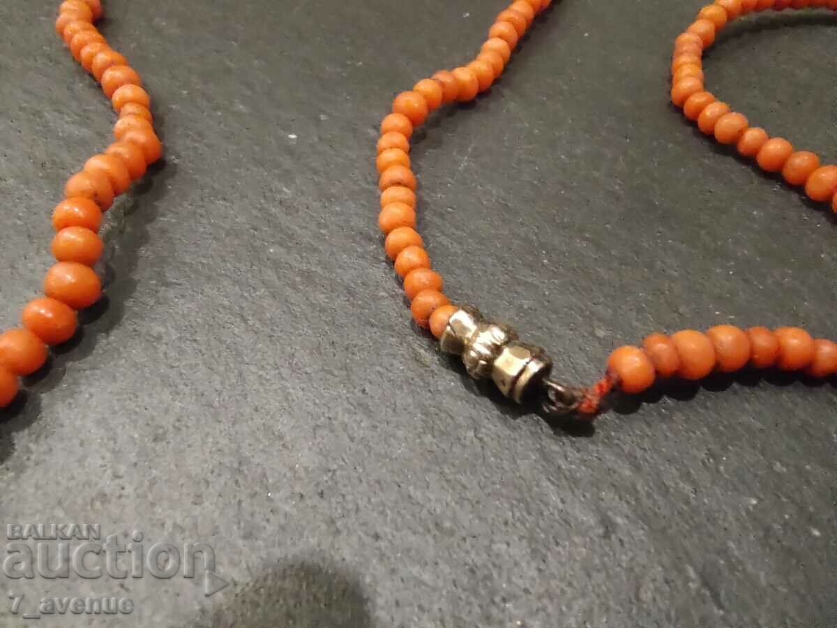 NECKLACE long necklace coral jewelry very old 10/29/24 - 5 NECKLACE long necklace coral jewelry very old 10/29/24 - 5