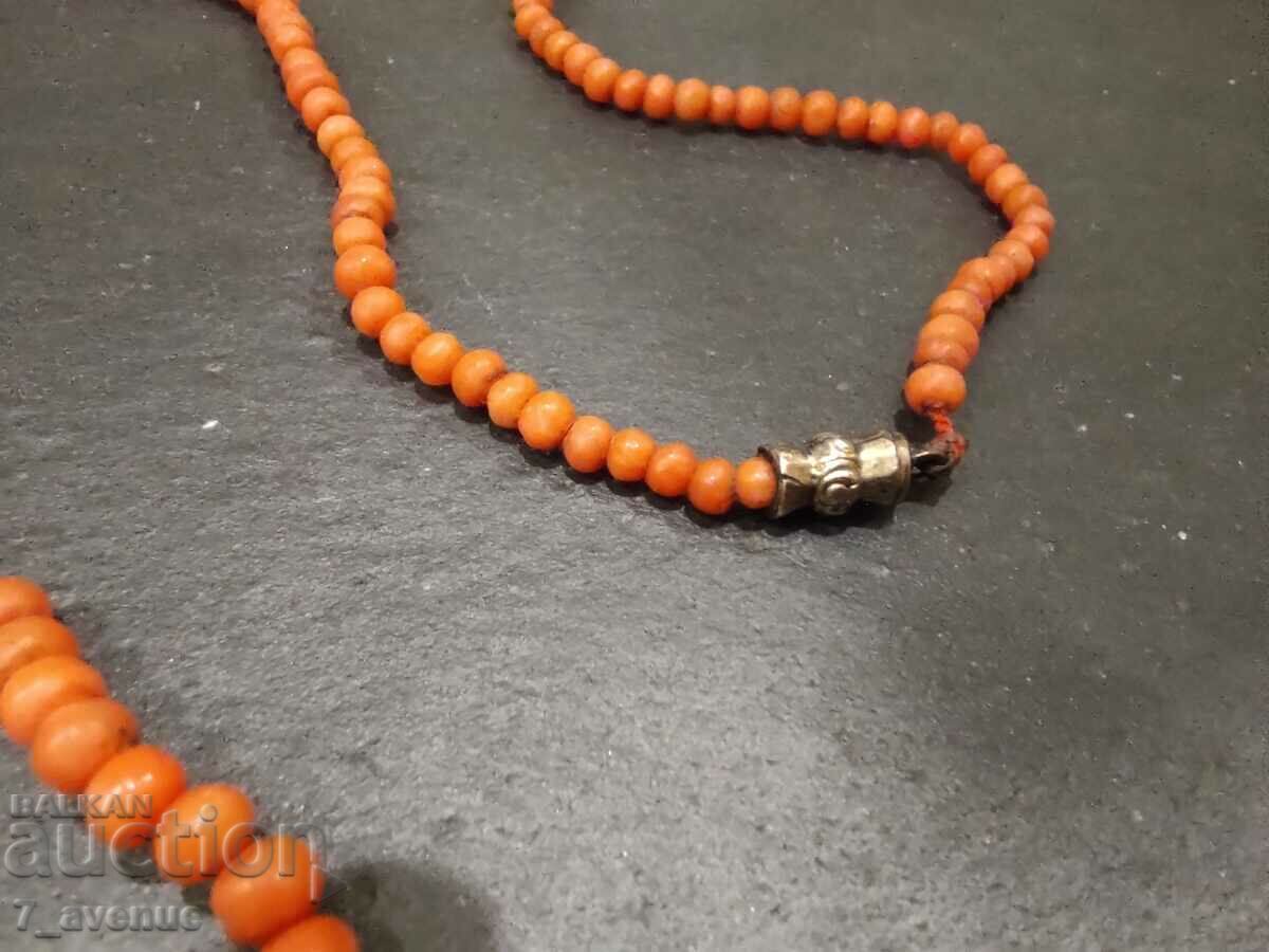NECKLACE long necklace coral jewelry very old 10/29/24 - 6 NECKLACE long necklace coral jewelry very old 10/29/24 - 6