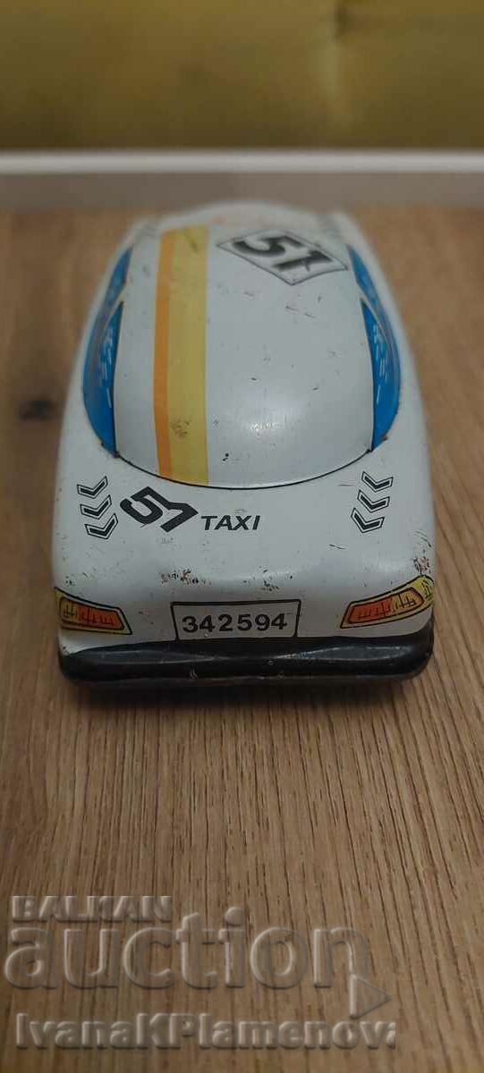 Livrarea Cărucior metalic pentru colecționari Livrarea Cărucior metalic pentru colecționari