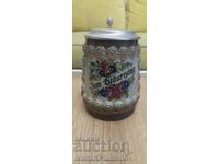 O halbă de Germania nouă