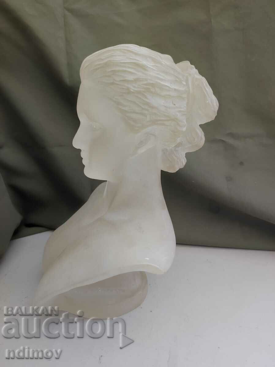 Beautiful figure Statue Bust - 5 Beautiful figure Statue Bust - 5