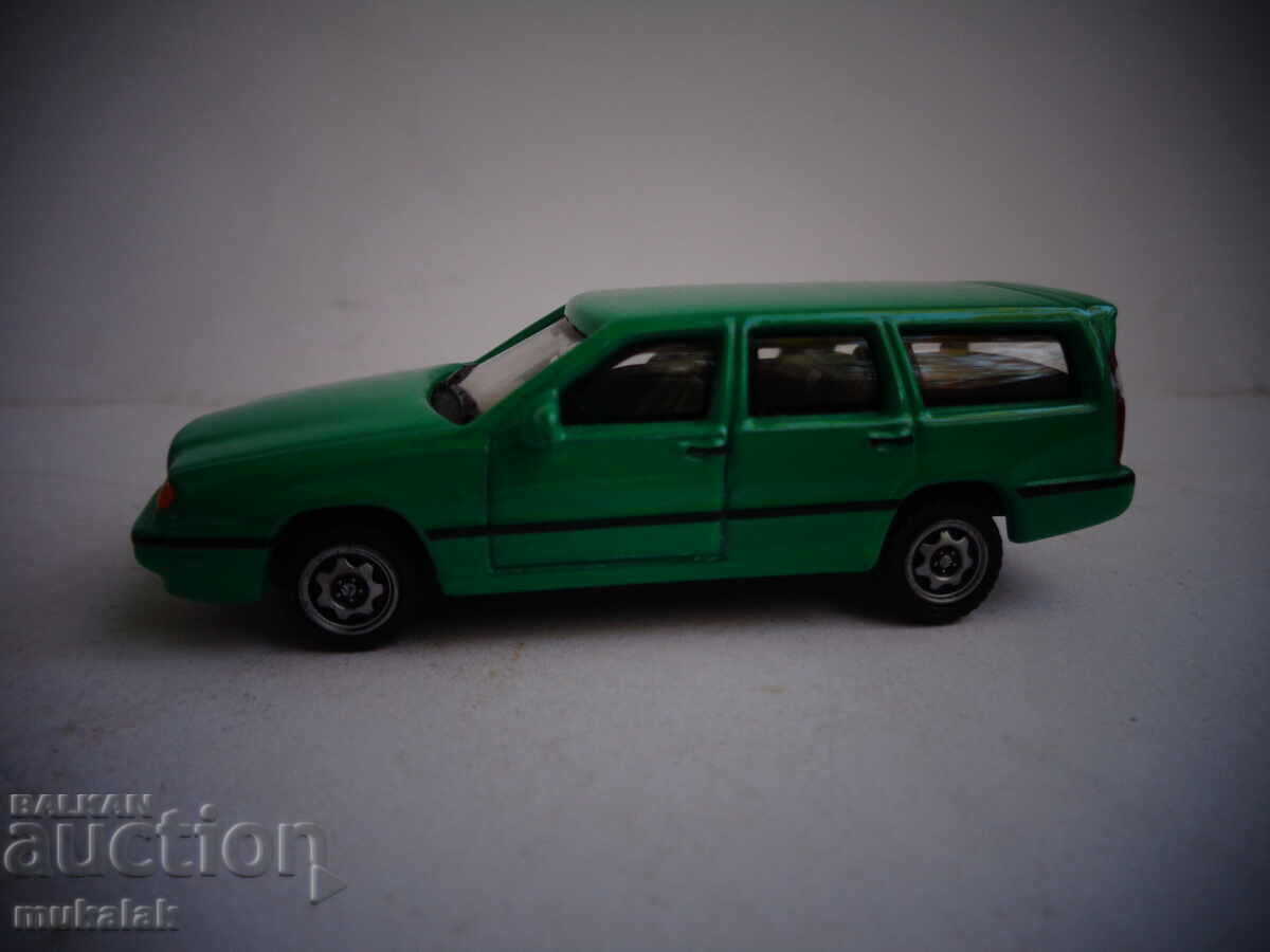 1:72 HONGWELL VOLVO 850 TOY CAR MODEL