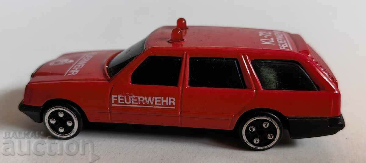 . 1970s FIRE TRUCK IRON UNUSED PERFECT . 1970s FIRE TRUCK IRON UNUSED PERFECT