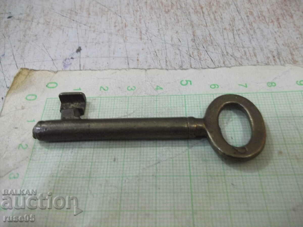 Old bronze key for a lock - 1 - 5 Old bronze key for a lock - 1 - 5