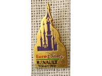 Insigna. Renault. Euro Disney RENAULT. Auto Moto