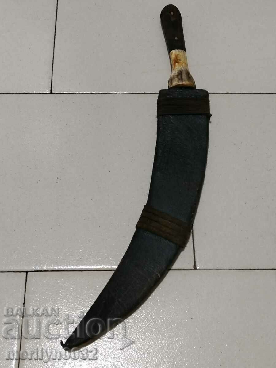 Auction Old knife with kanya hanjar akulak blade Auction Old knife with kanya hanjar akulak blade