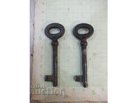 Lot of 2 pcs. old key for lock