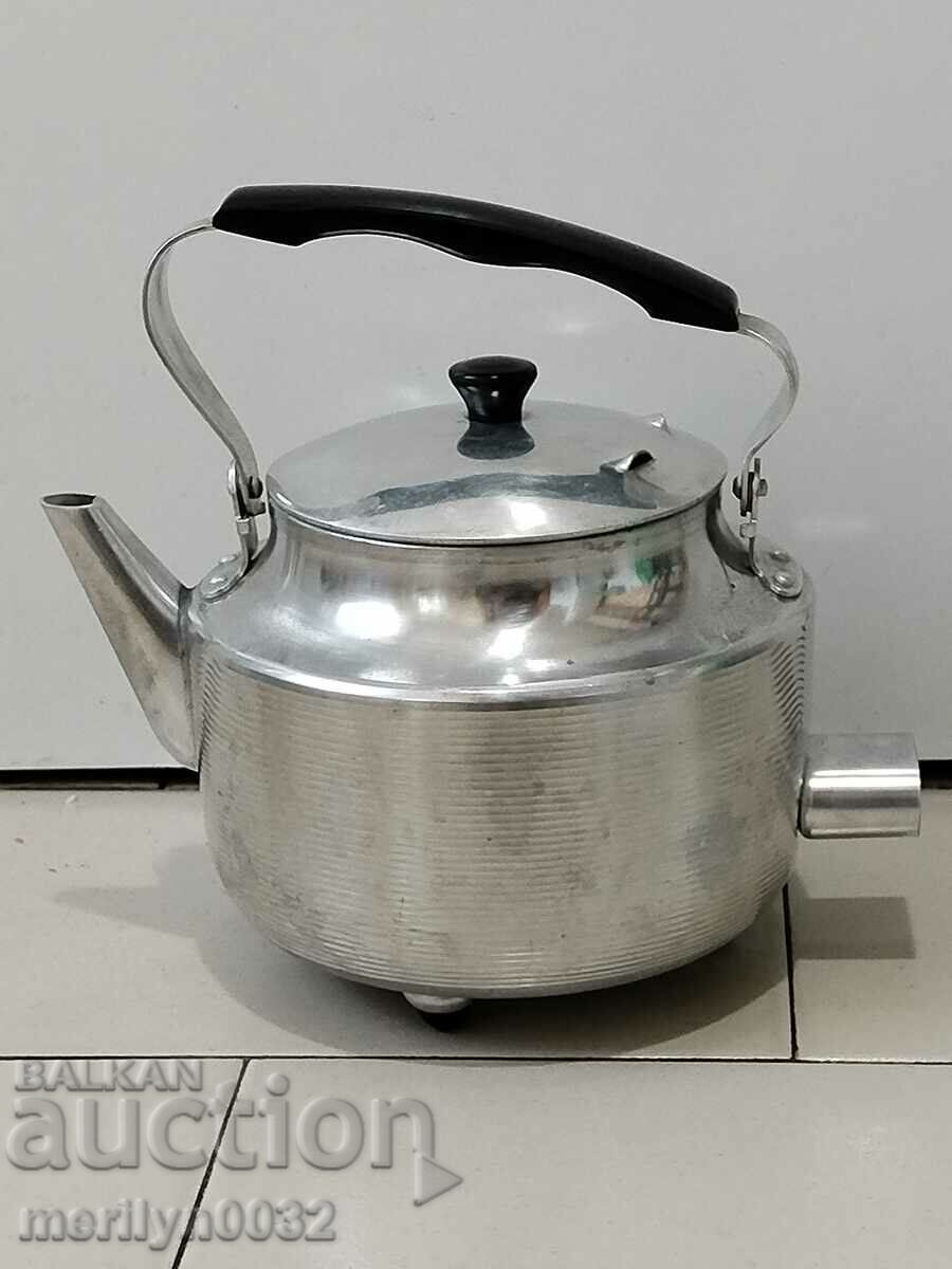 Old electric kettle with bakelite handle USSR 2 liters