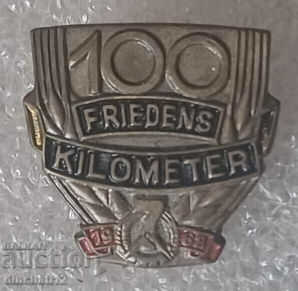 Δημοπρασία Σήμα. 100 Friedens χιλιόμετρο. DDR Abzeichen Δημοπρασία Σήμα. 100 Friedens χιλιόμετρο. DDR Abzeichen